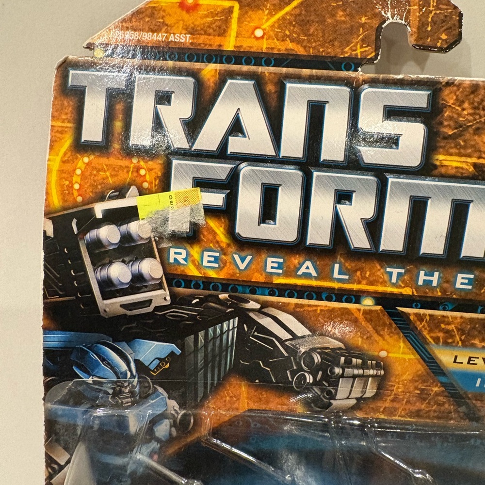 Brand New 2010 Transformers Reveal the Shield Mindset Figure - Picture 7 of 16
